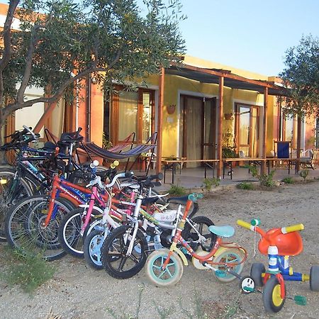 B&B Casa Per Ferie Villaggiocarovana 카스티아다스 외부 사진