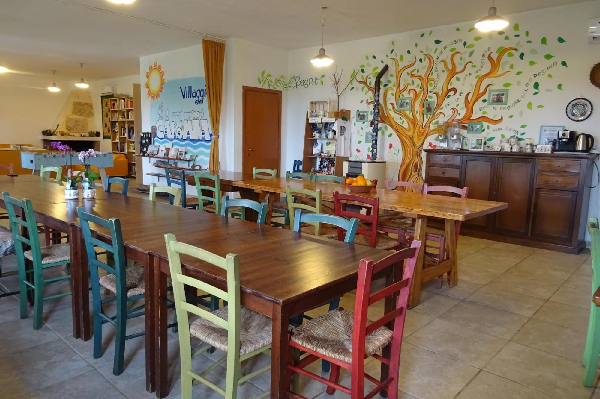 B&B Casa Per Ferie Villaggiocarovana 카스티아다스 외부 사진