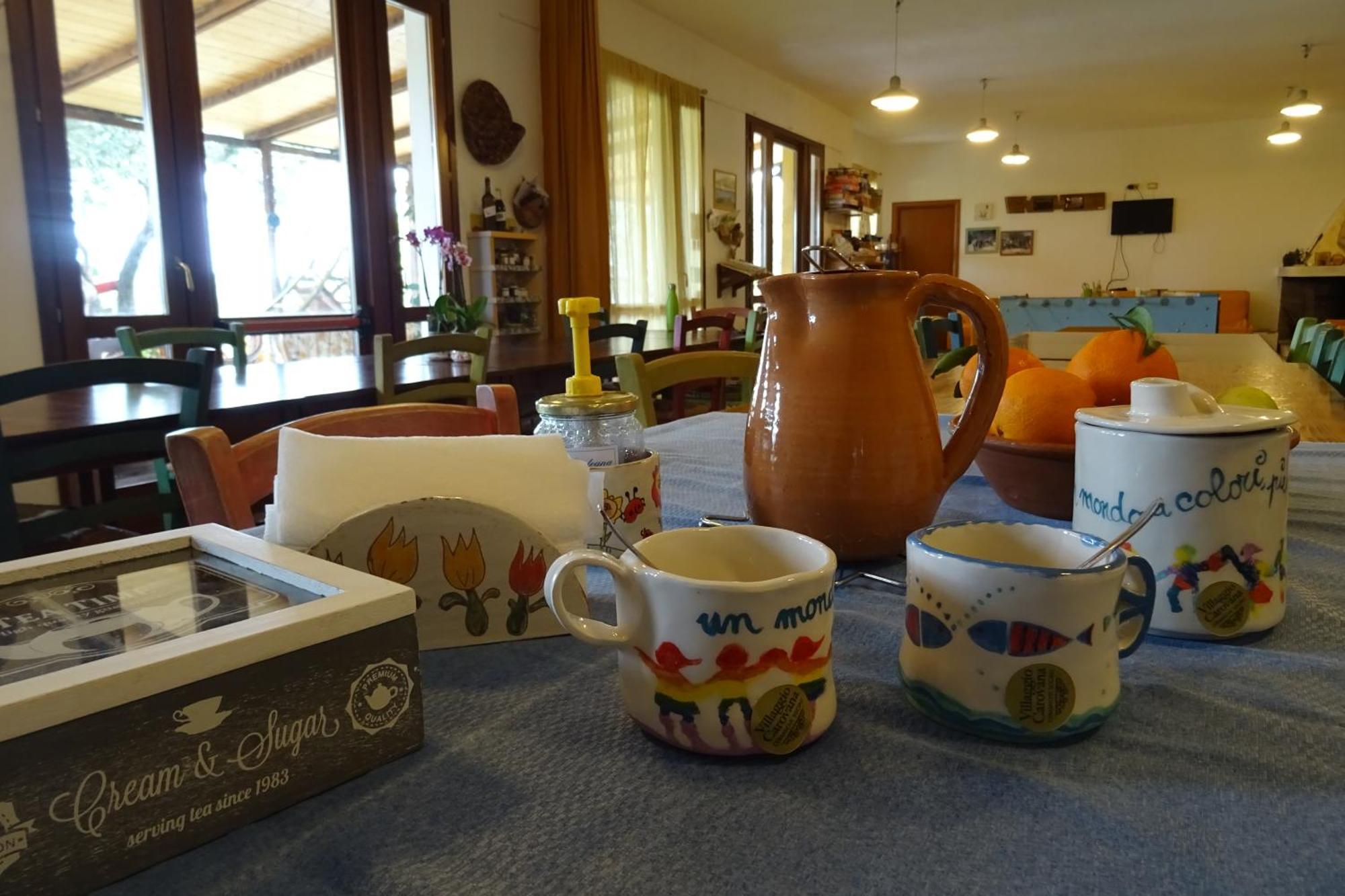 B&B Casa Per Ferie Villaggiocarovana 카스티아다스 외부 사진