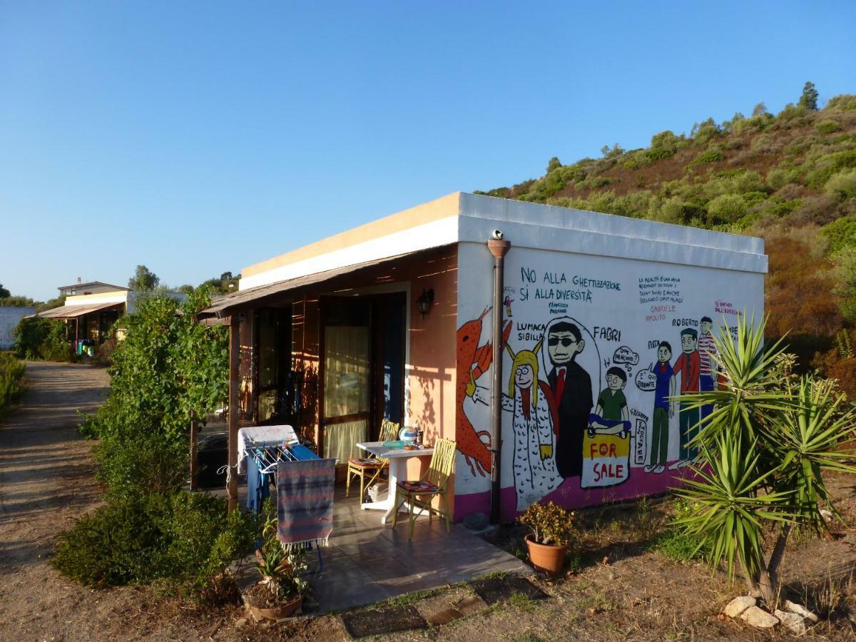 B&B Casa Per Ferie Villaggiocarovana 카스티아다스 외부 사진