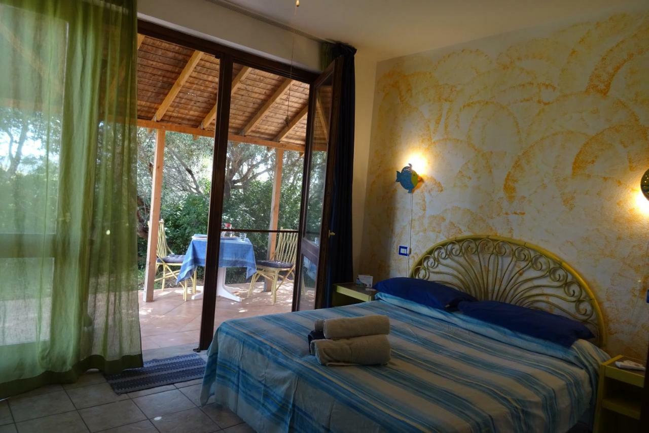 B&B Casa Per Ferie Villaggiocarovana 카스티아다스 외부 사진
